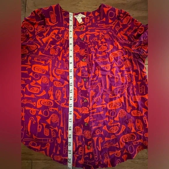 Anthropologie Conversations Horn Print Button Front Blouse Size 6 - Picture 9 of 9